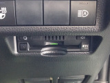 ETC車載器付。ETCが使用可能な道路通行料はキャッシュレスでスマートに走行できます。再セットアップして納車致します。