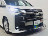 高輝度で点灯速度が速く、しかも消費電力の少ないLEDヘッドライトが装備されています!LEDの明るい光が走行中の視界の確保をサポートして、夜のドライブがより楽しく安全に運転できます♪