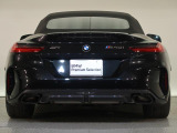 BMWのお車は、走行の安定性とコーナリングの良さを追求し、思い通りにハンドルの操作可能です。試乗車もご用意しておりますので、ぜひ&ldquo;駆け抜ける歓びをご体感ください!