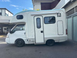 中古車は全てWeb在庫です。現車はストックヤードにて保管しており常時展示はしておりませんので、現車をご確認の場合は事前にお電話にてご連絡お願い致します。075-922-2313 定休日:毎週水曜日