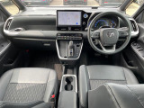 ノア 1.8 ハイブリッド X E-Four 4WD 4WD ワンオーナー