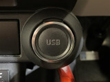 【HDMI入力端子/USB入力端子】HDMI接続が可能です!USB接続もついていますので携帯などの電子機器の充電にも使えて便利です♪
