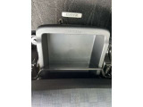 助手席シートアンダーボックスにも荷物が入ります。小物類の整理にも活躍します。