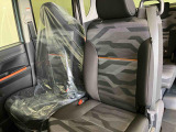 フロントシートです。ゆったり運転ができます。長距離ドライブもラクラク♪♪