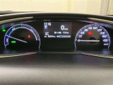 オプティトロンメーターは見やすさと先進性を両立したお洒落なディスプレイ&メ-タ-です
