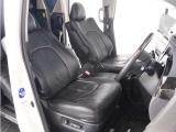 (電動シート)運転席8ウェイパワーシート!シートメモリー機能付き!上級グレードならではの贅沢装備で人気装備となります。