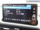 ナビゲーションはホンダコネクトディスプレイを装着しております。AM、FM、Bluetooth、フルセグTVがご使用いただけます。初めて訪れた場所でも道に迷わず安心ですね!
