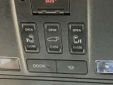 運転席天井部のサテライトスイッチです。