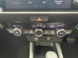 オートエアコン機能付き! 快適な空調管理が可能です!