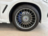 BMW正規ディーラー/禁煙車/弊社下取車/HarmanKardon/電動パノラマ・ガラス・サンルーフ/リヤシートヒーティング/TVチューナー/BMWライブ・コックピット・プロフェッショナル/ステアリング・ホイール・ヒーティング