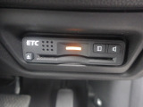【ETC】便利なETC車載器も装備!高速道路の料金所もスムーズに通過できます。今や必須の装備ですね!(セットアップ費用3300円は別途料金となります)。