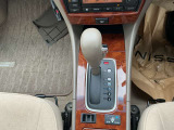 シフトレバー廻り