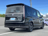 ステップワゴン 2.0 e:HEV スパーダ 
