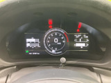 視認性の高いメーターで、運転に必要な情報を的確に把握できます。デジタル表示により、洗練された印象を与え、運転の楽しさを高めます。運転状況が一目で分かります。