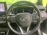 手に馴染むステアリングで、快適なドライビングを実現。操作性も高く、運転がより楽しくなります。