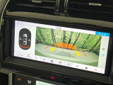 リアビューカメラ『目に見えない後方もこのカメラを使えば確認することができます。運転に自信がない方にもオススメのオプションです』