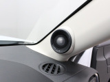 【プレミアムオーディオ】コンパクトな車体に合わせて専用設計された独自の「プレミアムオーディオ」を搭載!
