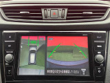 アラウンドビューモニター付きですので、車庫入れも楽々です。