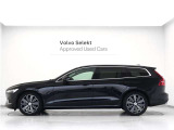 48Vハイブリッドを採用し、高回転域の優れたレスポンスと伸びやかなドライビンフィールが特徴のハイパフォーマンス2.0リッター4気筒直噴ターボエンジンです。