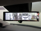 スマートルームミラー付きで後部座席に乗車してても後方がしっかり見れます