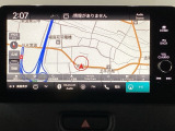 多機能と操作のしやすさを両立した、Honda CONNECT対応のナビディスプレーです。ETC2.0車載器もナビゲーション連動し、スマートフォン用Bluetoothユニット付きです。