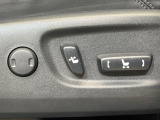 【パワーシート】スイッチ一つで簡単にシートの微調整が可能!電動だから力もいりません!快適なシートポジションにセットして、快適なドライブをお楽しみください。