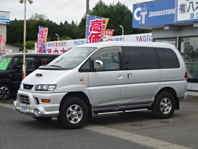 三菱 デリカスぺースギア 