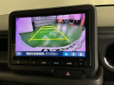 バックモニター付きで、車庫入れやバック時の後方確認をサポート。