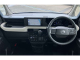 視界も広くゆったりとしているので、どなたでも運転しやすい車になっています!.