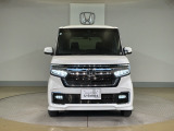 事故や故障などのトラブルから点検・車検予約、クルマに関する急な困りごとまで。まとめてHONDAにお任せください。