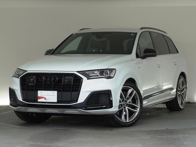 Q7 55 TFSI クワトロ Sライン 4WD