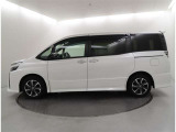 リヤ5面はプライバシーガラス☆強い日差しや車外の視線から室内を守ってくれます。