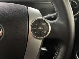 ハンドルから手を放さずに操作できるので安全運転に繋がりますね。