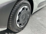 トヨタ純正ホイールキャップ装着車になります♪