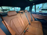 BMW正規ディーラー/禁煙車/弊社下取車/HarmanKardon/電動パノラマ・ガラス・サンルーフ/リヤシートヒーティング/TVチューナー/BMWライブ・コックピット・プロフェッショナル/ステアリング・ホイール・ヒーティング