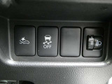 今話題のエマージェンシーブレーキをはじめ安全装備が充実!!安心・快適なカーライフをお楽しみ頂けます。