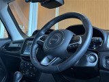 レネゲード リミテッド 4xe 4WD 4WD 本革シート
