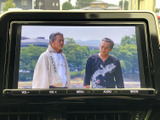停車中にテレビや動画を楽しめるので、休憩時間も快適に過ごせます。長距離ドライブのお供にも最適です。