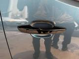 お車を見なくても安心してご購入いただけるよう、オンラインにて車両確認等も行っております。ぜひお気軽にお問い合わせくださいませ!