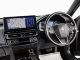 使いやすさや安全性を追求したステアリング周り!高級車ゆえにスイッチ類が多いのも特徴ですね!考え尽くされた配置ですぐに使いこなす事が出来ますのでご安心下さい!是非、体感してみて下さい!!