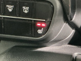 運転席にはシートヒーターが付いています!寒い日に便利な装備ですね。