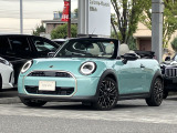 高年式!走行少ない!新車保証付!弊社デモカー!Mパッケージ!フェイバードトリム!電動ベスキンベージュシート!18インチアルミ!ハーマンカードンスピーカー!タッチパネル式ナビ!