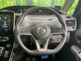 【純正革巻きステアリング】上質な革を使用することで、手にしっかり馴染みとても運転しやすいハンドルです♪