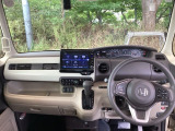 フロントガラスが大きく、ワイドな視界で運転もしやすくなるように、設計されています。