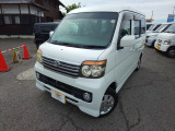 高年式で低価格!をモットーにお買い得車を展示しております。是非当社の在庫情報でお気に入りの一台を見つけてください。