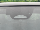 【トヨタセーフティセンス】走行中に前方の車両等を認識し、衝突しそうな時は警報とブレーキで衝突回避と被害軽減をアシスト。より安全にドライブをお楽しみいただけます。