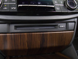 使いやすさや安全性を追求したステアリング周り!高級車ゆえにスイッチ類が多いのも特徴ですね!考え尽くされた配置ですぐに使いこなす事が出来ますのでご安心下さい!是非、体感してみて下さい!!
