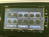 CD、ラジオに加え、最新のオーディオソースにも対応。多彩な音源で、快適なドライブをお楽しみいただけます。