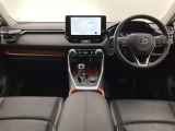 YouTubeにお車の紹介動画を掲載しております。画像ではわかりにくい細かなところまで紹介♪ご視聴用URLはお問合せください。