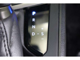 MTモード(シーケンシャルシフト)を装備しています。CVT車でありながら、マニュアル感覚のシフトチェンジが可能です。ドライバーの変速操作に応えたアクティブな走りが楽しめます。